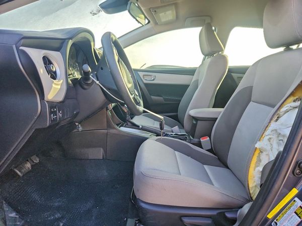 2017 TOYOTA COROLLA