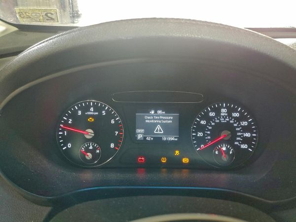 2019 KIA SORENTO L, LX, S