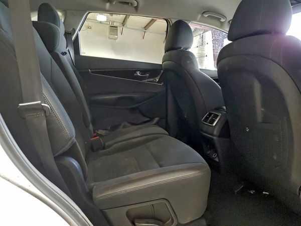 2019 KIA SORENTO L, LX, S