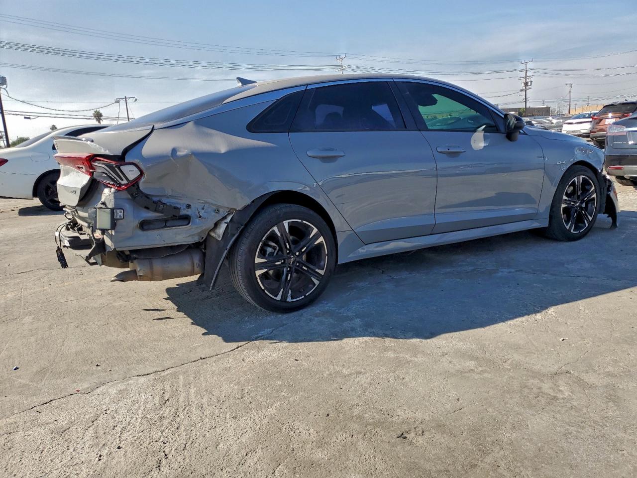 2022 KIA K5 GT-Line