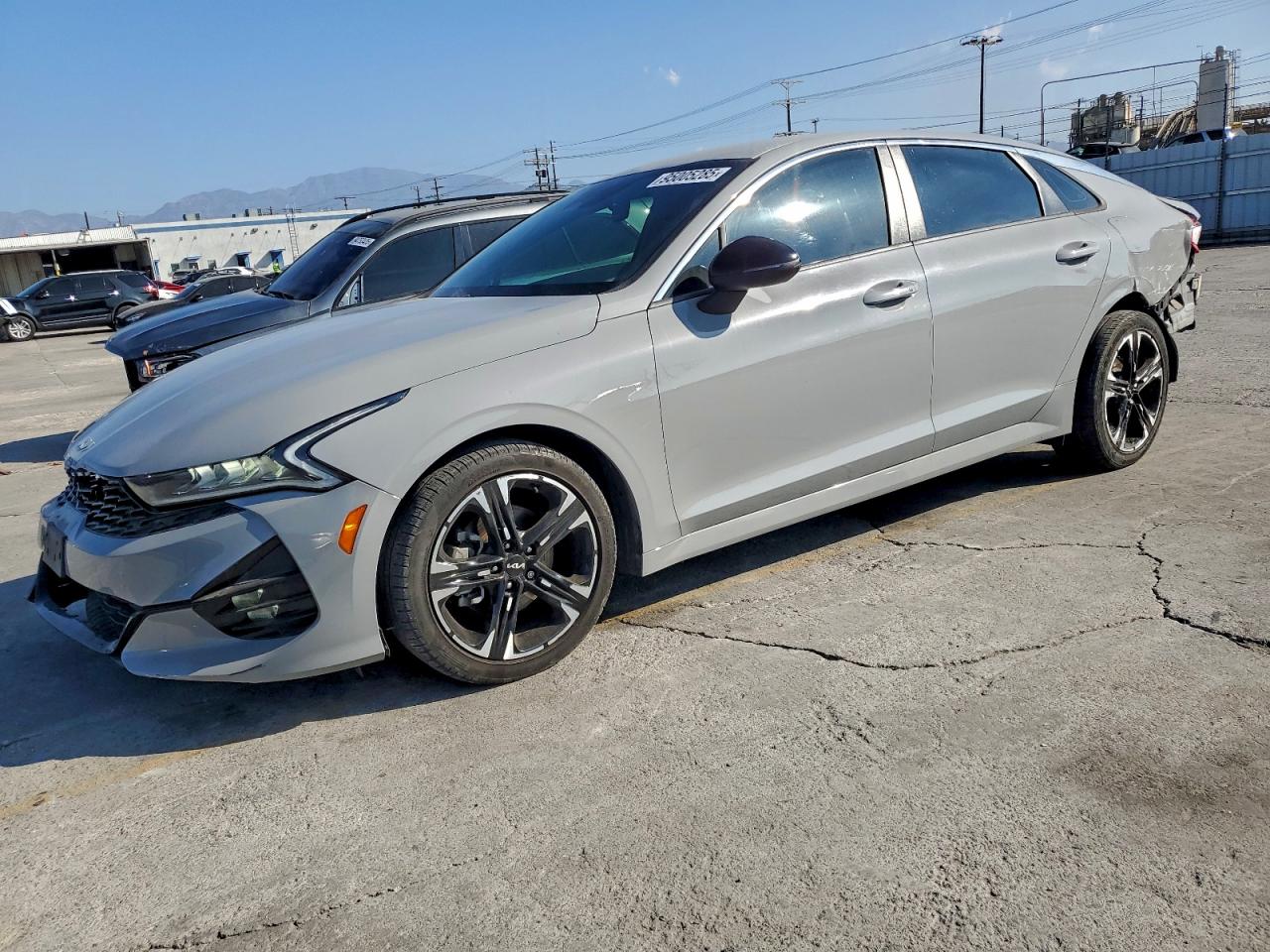 2022 KIA K5 GT-Line
