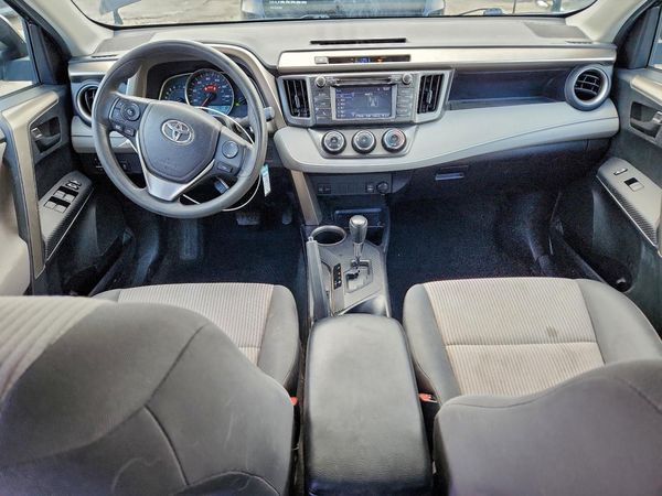 2015 TOYOTA RAV4 LE (X Grade)