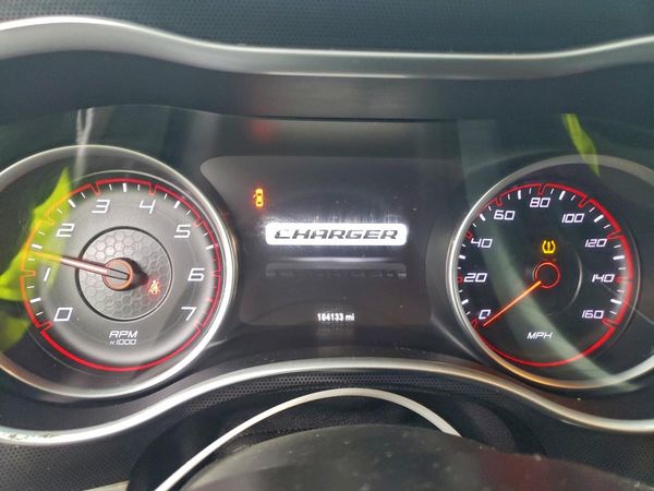 2015 DODGE CHARGER