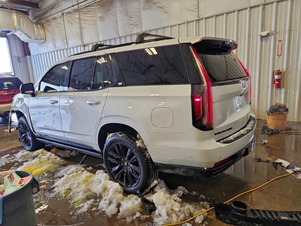 2021 CADILLAC ESCALADE