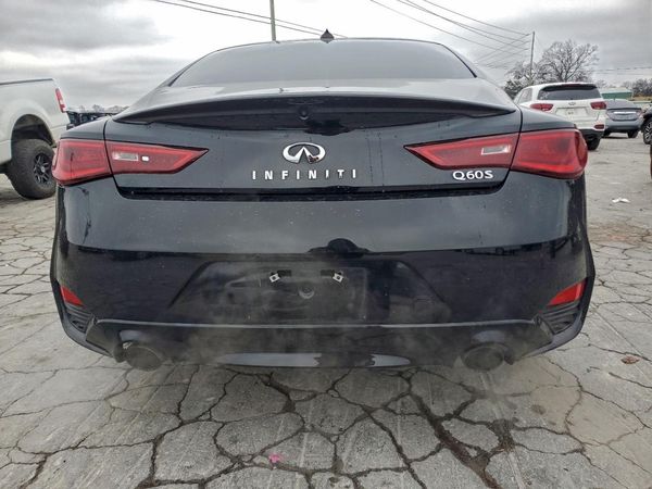 2018 INFINITI Q60