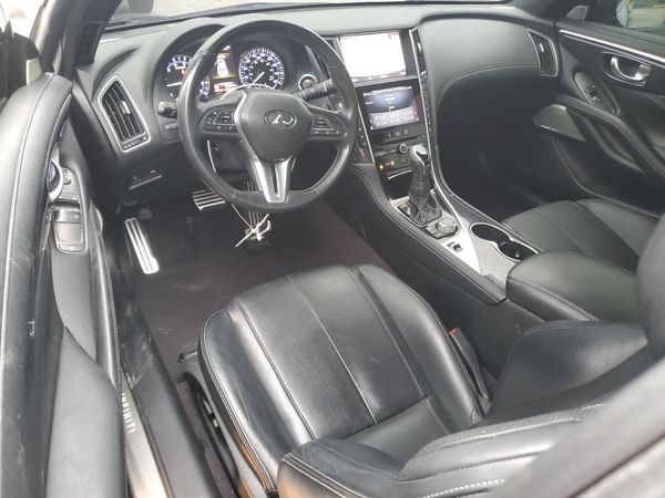 2018 INFINITI Q60