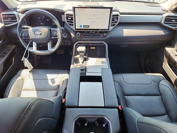 2024 TOYOTA SEQUOIA