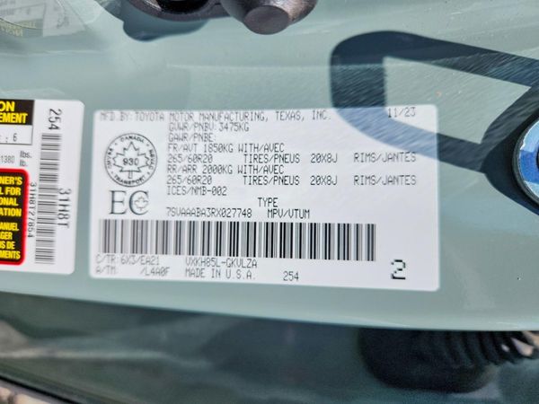 2024 TOYOTA SEQUOIA