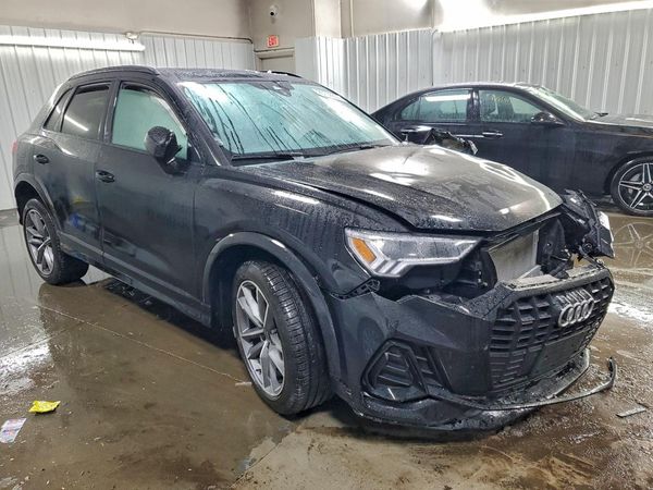 2024 AUDI Q3