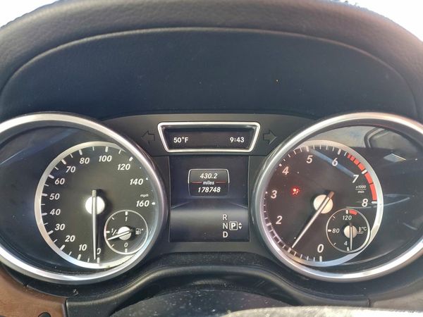 2016 MERCEDES-BENZ GL GL550-4M