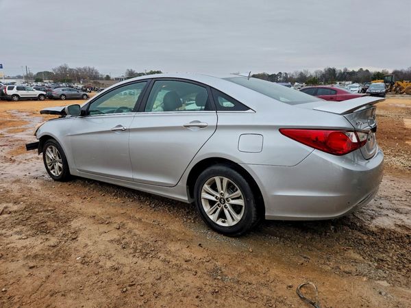 2012 HYUNDAI SONATA Middle-low level