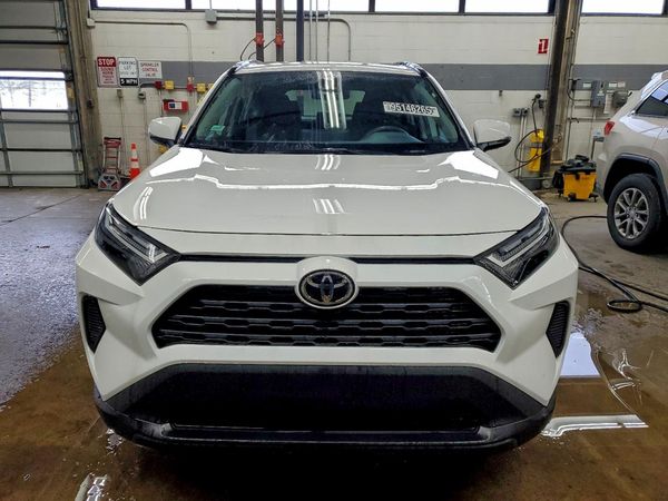 2025 TOYOTA RAV4
