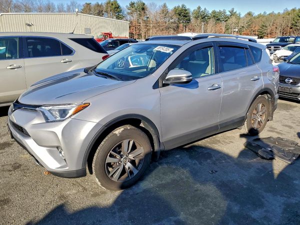 2018 TOYOTA RAV4 Adventure/XLE