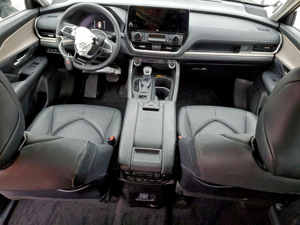 2025 TOYOTA GRAND HIGHLANDER