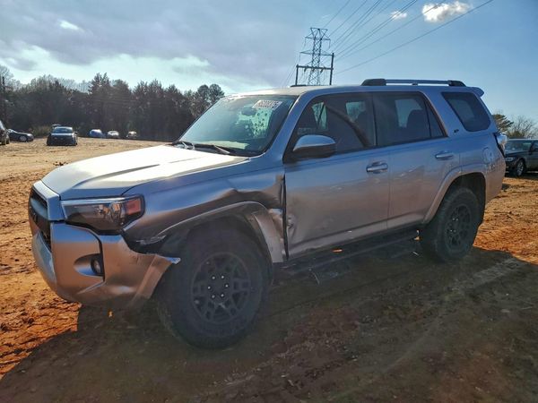 2023 TOYOTA 4RUNNER