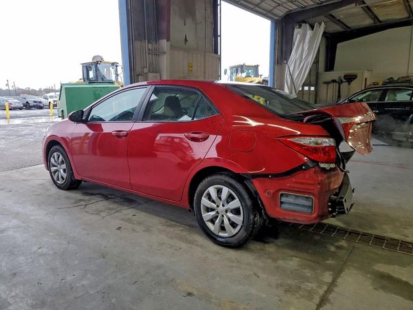 2015 TOYOTA COROLLA