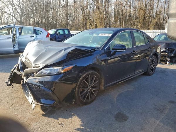 2022 TOYOTA CAMRY