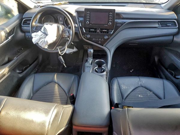 2022 TOYOTA CAMRY