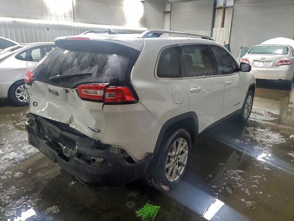 2015 JEEP CHEROKEE LATITUDE FWD