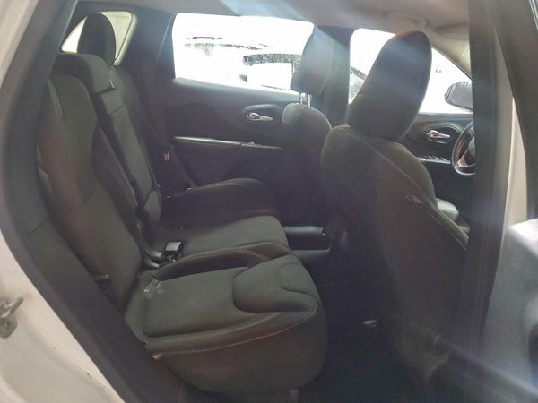 2015 JEEP CHEROKEE LATITUDE FWD