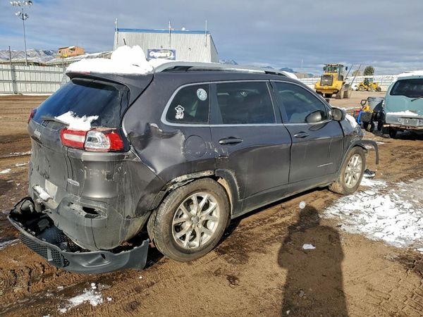 2018 JEEP CHEROKEE LATITUDE PLUS 4X4