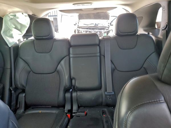 2018 JEEP CHEROKEE LATITUDE PLUS 4X4