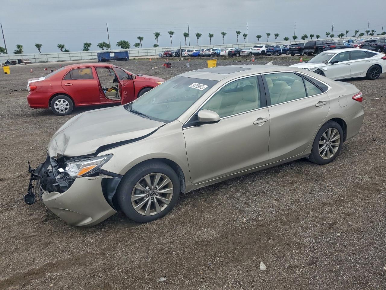 2017 TOYOTA CAMRY