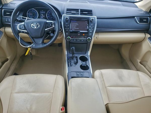 2017 TOYOTA CAMRY