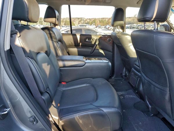2017 INFINITI QX80
