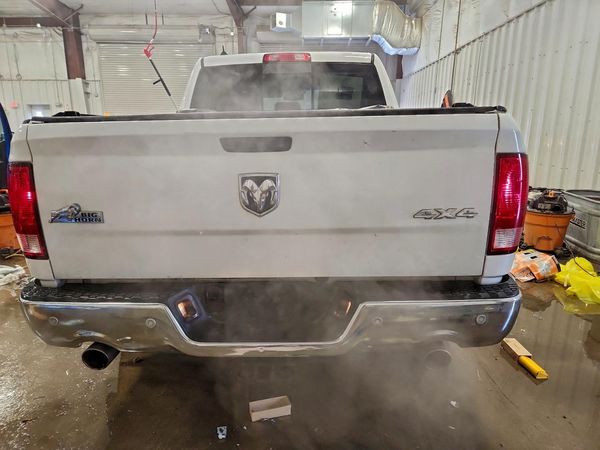 2014 RAM 1500 SLT