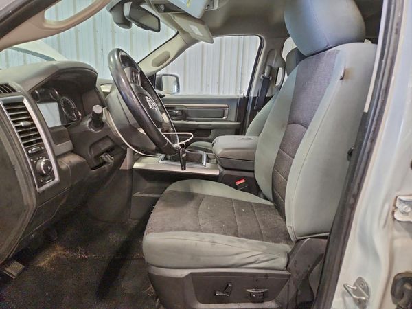 2014 RAM 1500 SLT