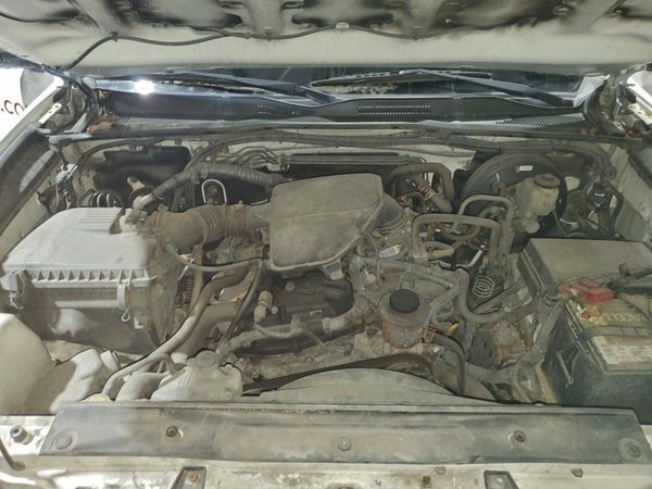 2017 TOYOTA TACOMA SR/SR5 — Engine bay