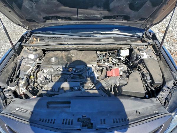 2019 TOYOTA CAMRY