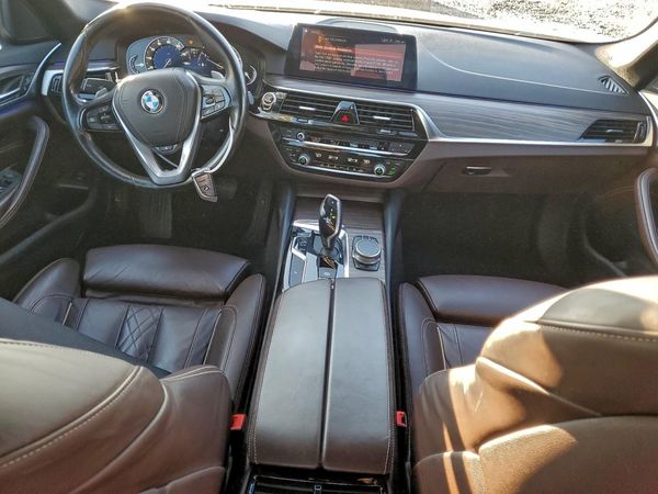 2018 BMW 530