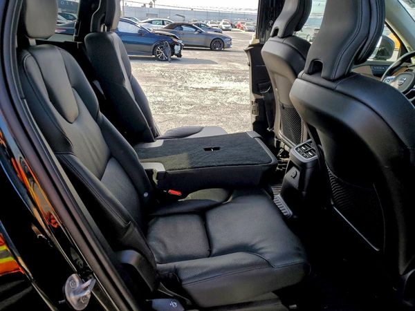 2024 VOLVO XC90