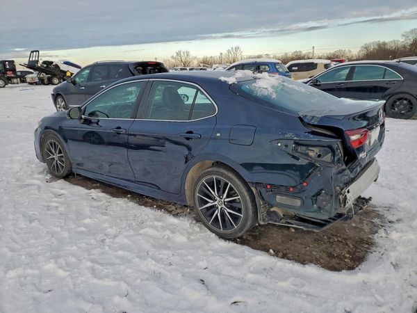 2021 TOYOTA CAMRY