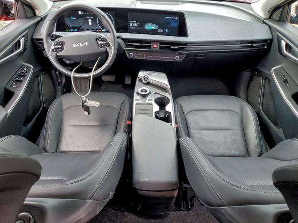 2023 KIA EV6