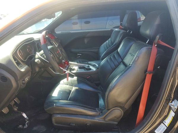 2015 DODGE CHALLENGER SRT HELLCAT