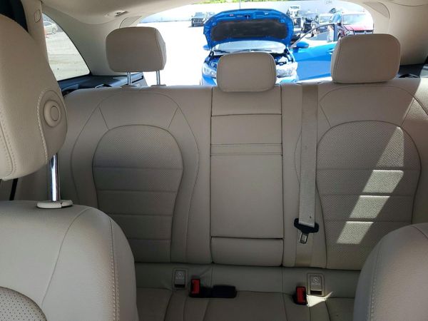 2022 MERCEDES-BENZ GLC GLC300 4MATIC