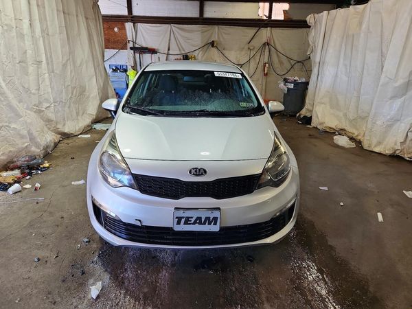 2016 KIA RIO