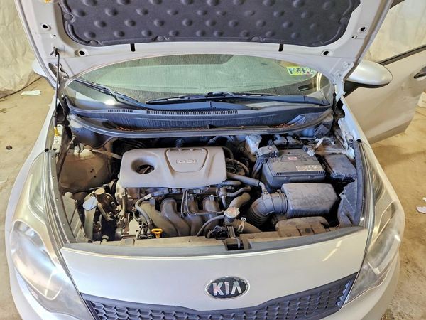 2016 KIA RIO