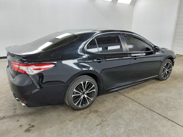 2018 TOYOTA CAMRY LE/SE/XLE/XSE