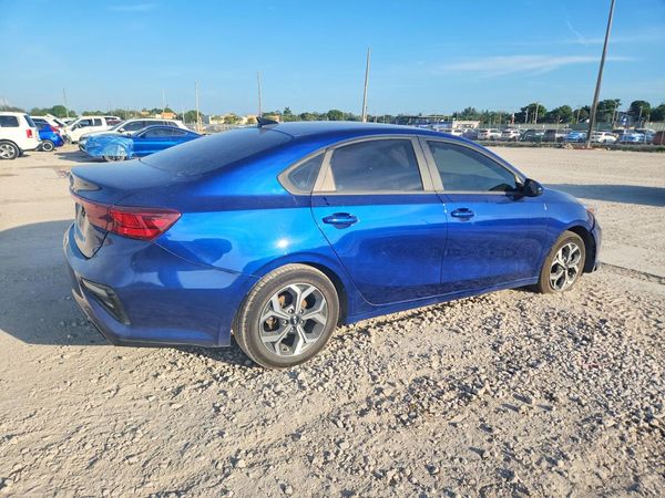 2021 KIA FORTE FE, LXS