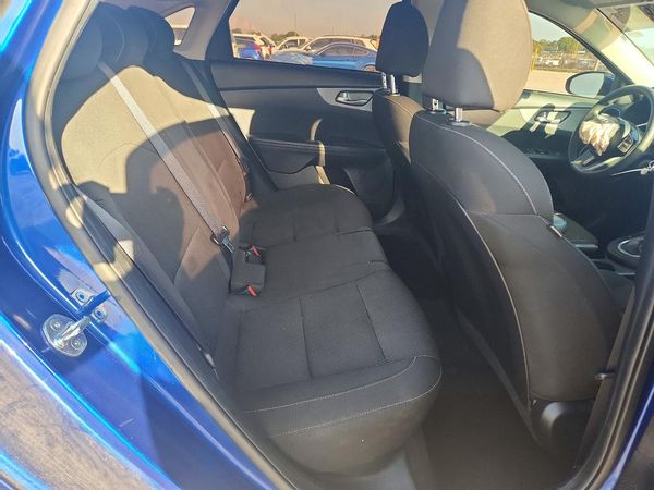 2021 KIA FORTE FE, LXS