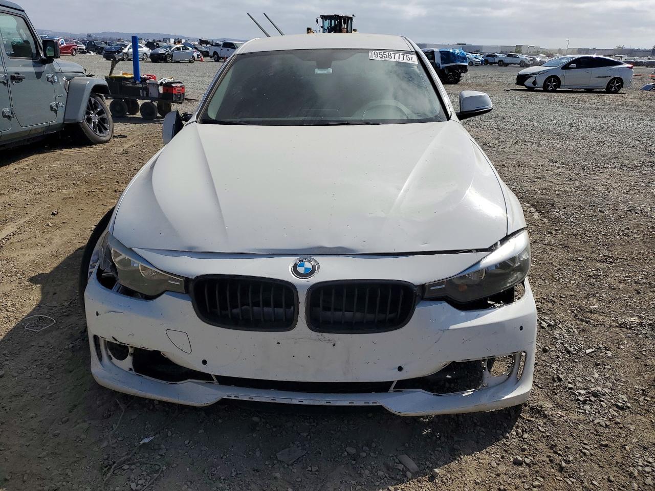 2015 BMW 320 SA