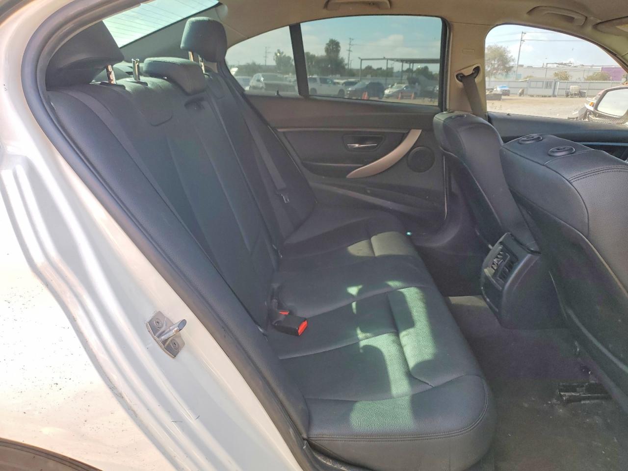 2015 BMW 320 SA