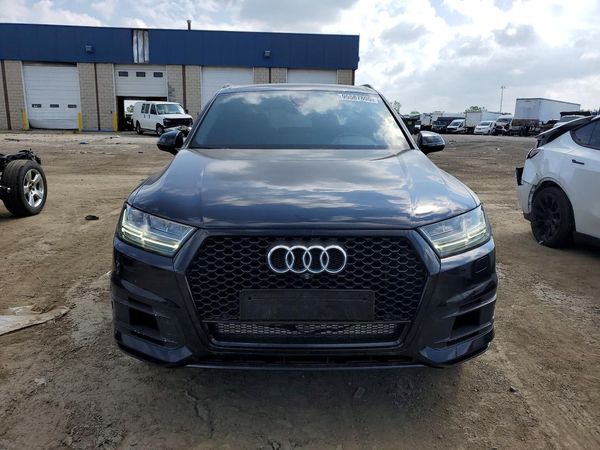 2017 AUDI Q7 quattro Premium Plus