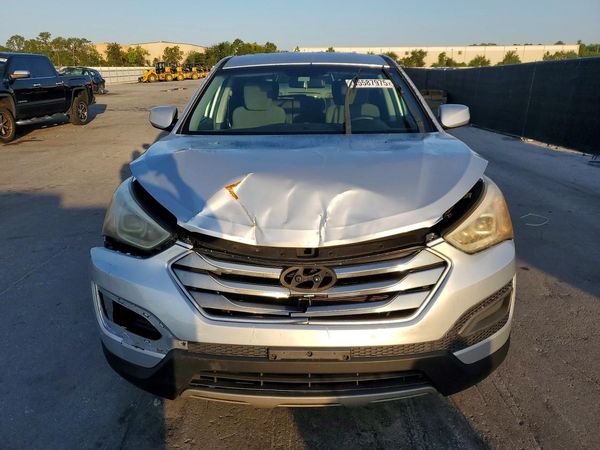 2016 HYUNDAI SANTA FE Base