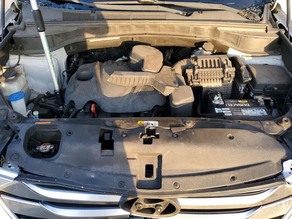 2016 HYUNDAI SANTA FE Base