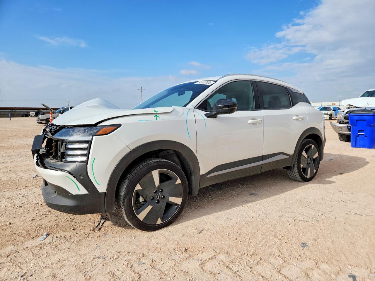 2026 NISSAN KICKS SR